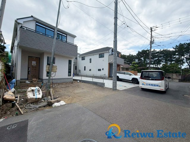 新築戸建　茅ヶ崎市東海岸南4丁目の前面道路含む現地写真