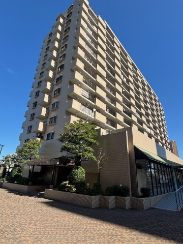 ライオンズマンションニューシティ蟹江六番館のエントランス