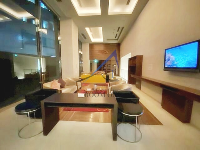 ファーストリアルタワー新宿