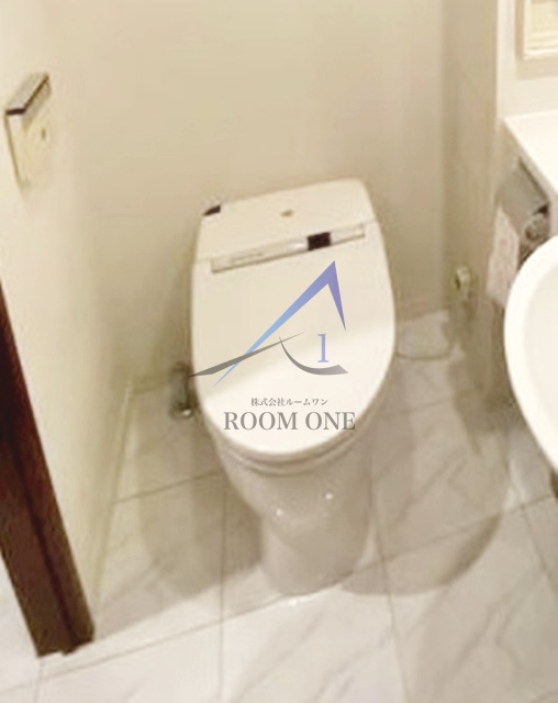 ファーストリアルタワー新宿のトイレ|トイレです。