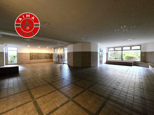 原パーク・ホームズのエントランス|清潔なエントランスです。