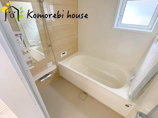 桶川市東2丁目　3期　新築一戸建て　ブルーミングガーデン　01の浴室|日々の疲れを癒すお風呂付です