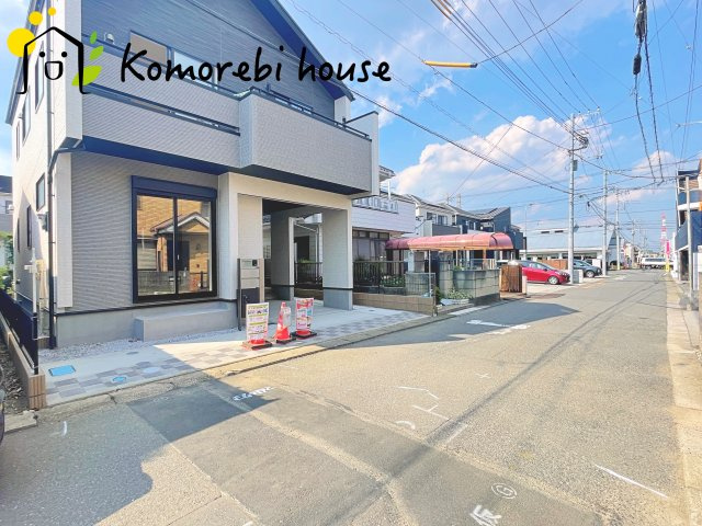 桶川市東2丁目　3期　新築一戸建て　ブルーミングガーデン　01の前面道路含む現地写真|前面道路含む現地写真です
