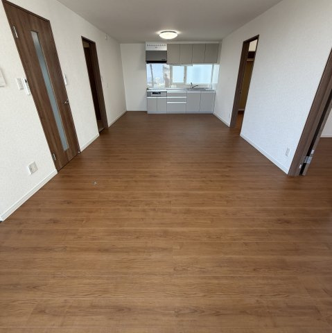 登別市鷲別町6丁目43-5戸建の居間・リビング|リビングです