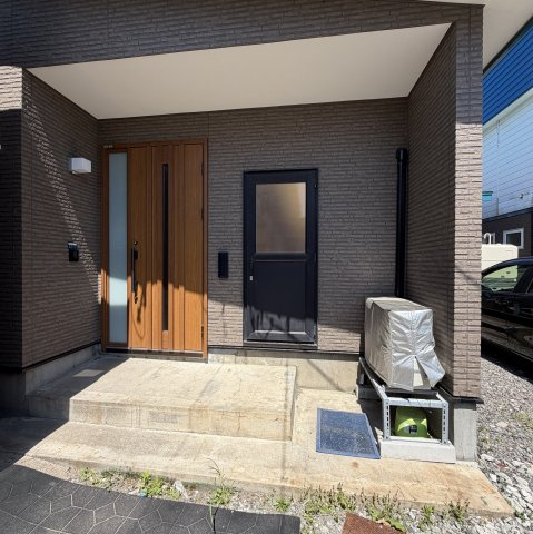 登別市鷲別町6丁目43-5戸建のエントランス