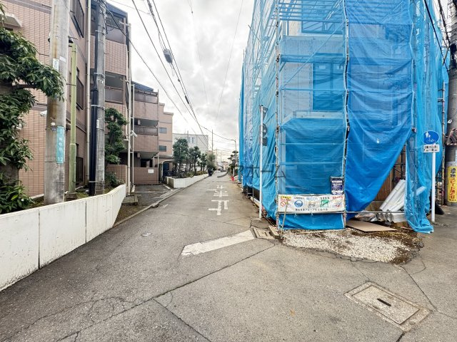 所沢市南住吉・全4棟　新築一戸建　D号棟　の前面道路含む現地写真|2026年3月6日撮影
