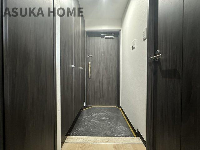ライオンズマンション横濱本牧ベイステージの洋室|たっぷりの陽射しを確保する2面採光です♪