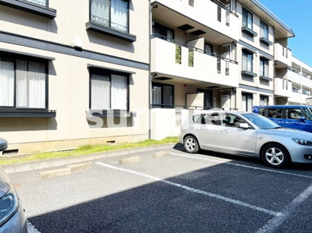 ピュアコート　弐番館の駐車場|駐車場です。