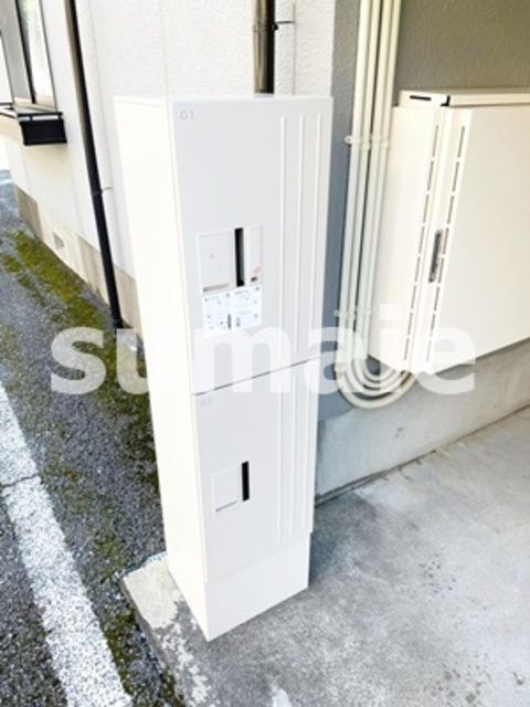 ピュアコート　弐番館のその他共用部分|便利な宅配ボックスです。