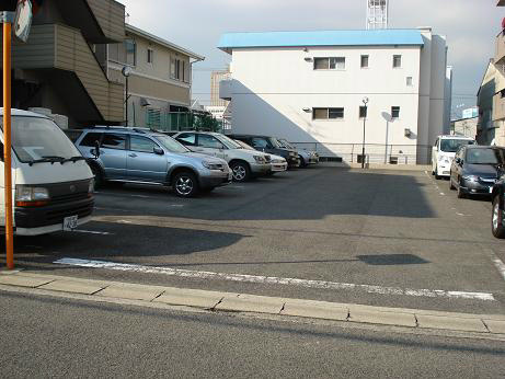 サンフォレストの駐車場