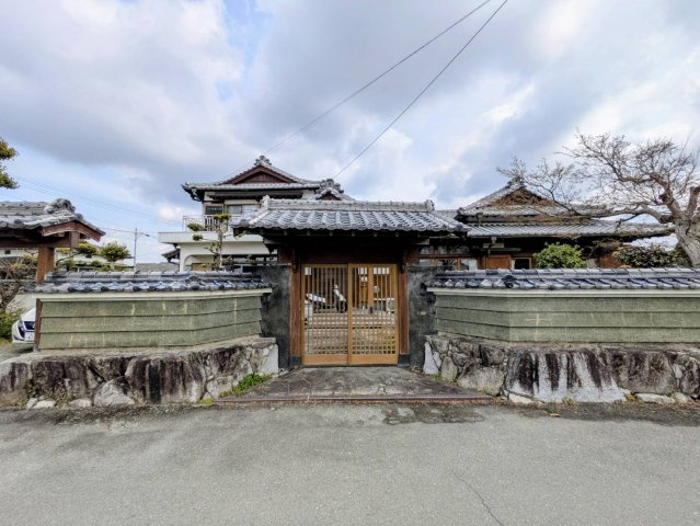 柳川市南浜武の中古一戸建の駐車場