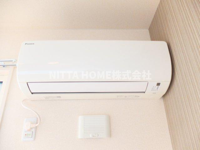 ロイヤルタウン篠山口Ａ棟の設備|エアコン１台付いています★