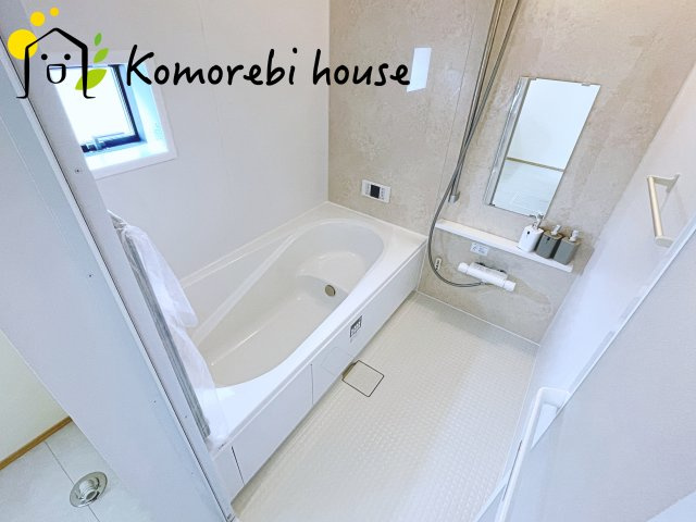 上尾市栄町78番１　新築一戸建て　ハートフルタウン　Aの浴室|26.3.30撮影済み