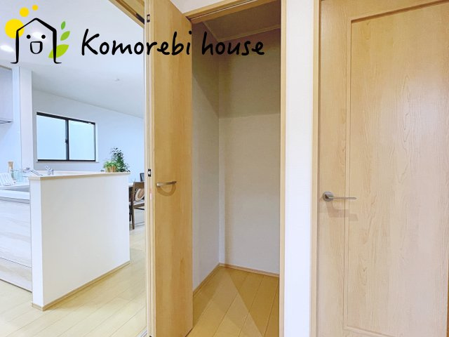 上尾市栄町78番１　新築一戸建て　ハートフルタウン　Aの収納|26.3.30撮影済み