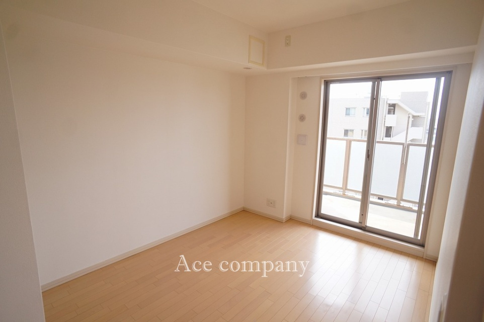 【寝室】の画像