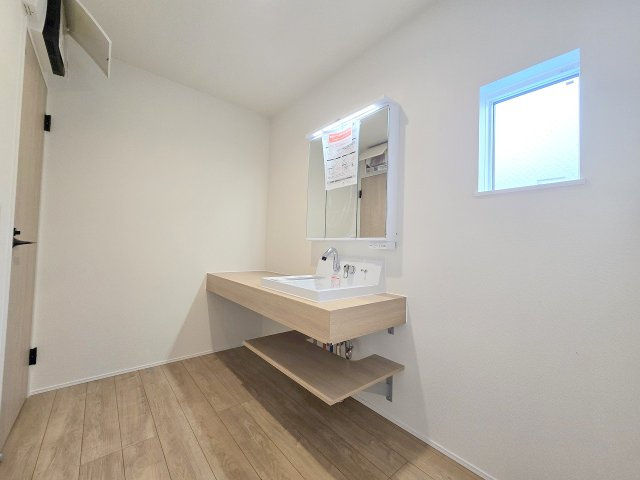 青梅市畑中２丁目　全1棟のその他