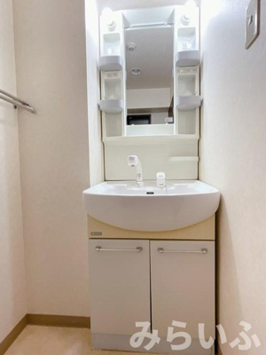 【洗面所】 | メゾンドグロリア