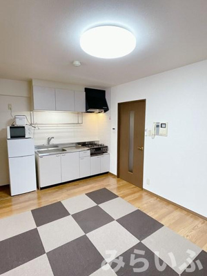 【居間・リビング】 | メゾンドグロリア