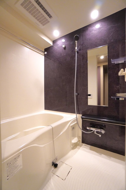 ザ・ライオンズフォーシア外神田の浴室|※写真は同タイプ住戸です。