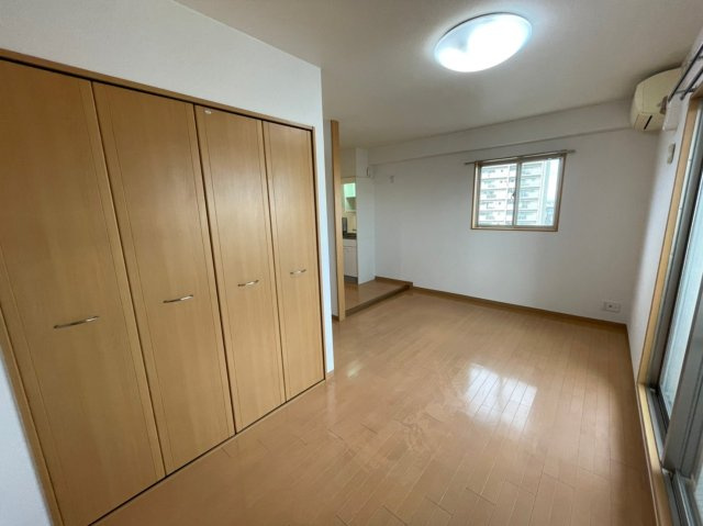 アール押切　名古屋市賃貸　仲介手数料無料の居間・リビング