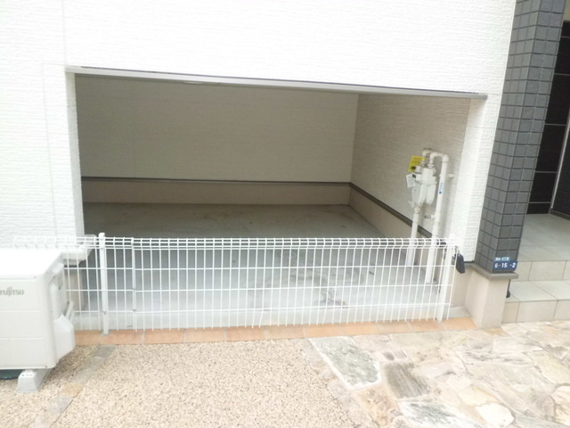 コージィコートの駐車場