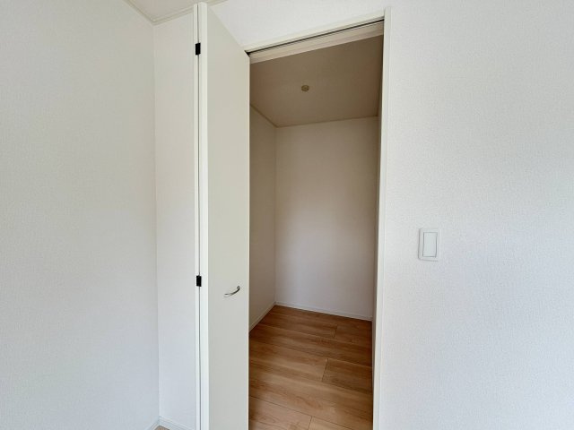 売新築戸建　沼津市沢田町の収納