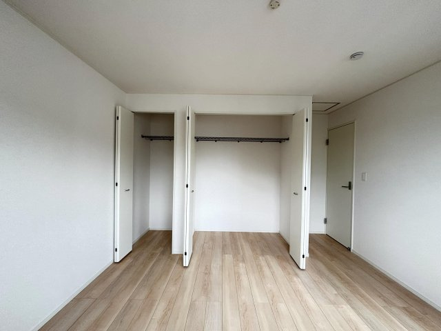 売新築戸建　沼津市沢田町の収納