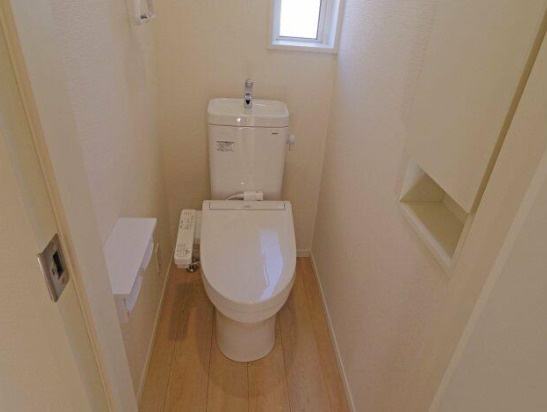 売新築戸建　沼津市大岡のトイレ