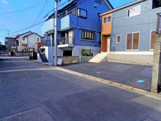 売新築戸建　沼津市大岡の前面道路含む現地写真