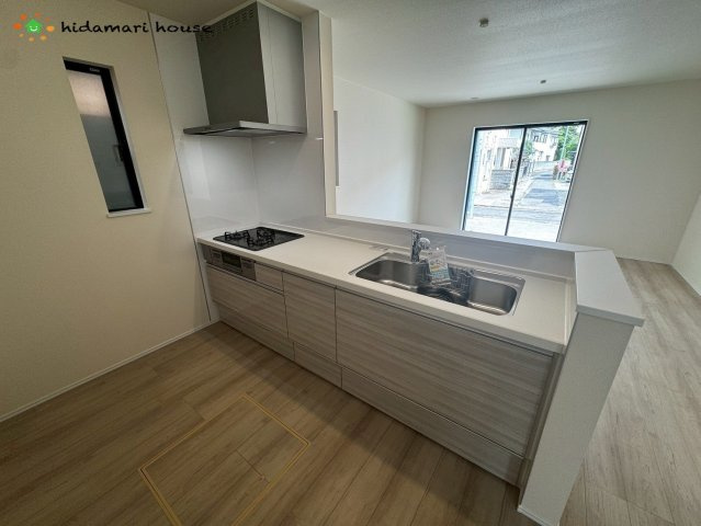 上尾市原市2322　新築戸建　ハートフルタウンCのキッチン