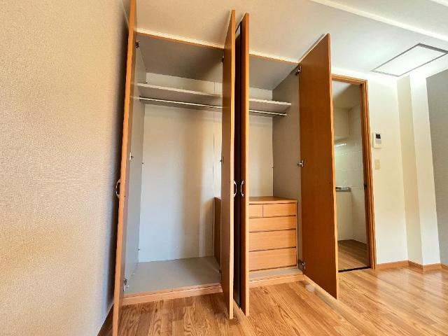 プレサス天神の収納|クローゼット