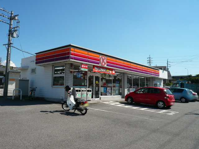 プレサス天神の周辺|ファミリーマート大平駒場店まで517ｍ