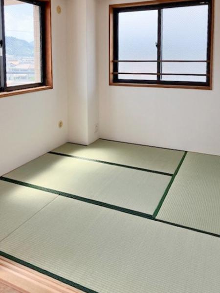 メゾンフィオーレ上足洗の和室