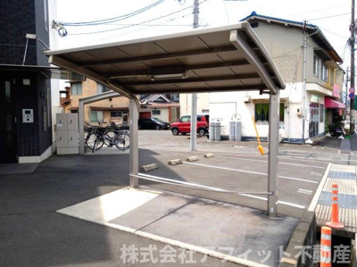 【その他共用部分】 | ラ・ルーチェ手城 | 屋根付き駐輪場