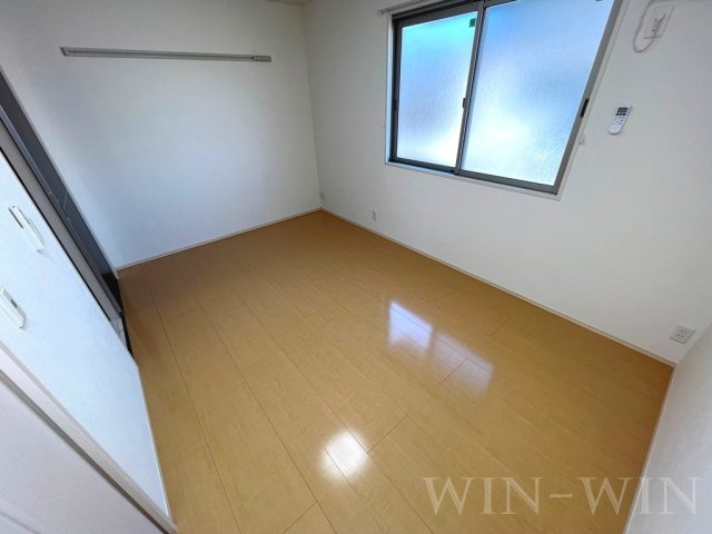 レスポワール井原の寝室