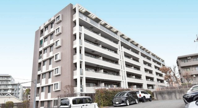 ランドシティ南万騎が原2番館【仲介手数料無料】の外観