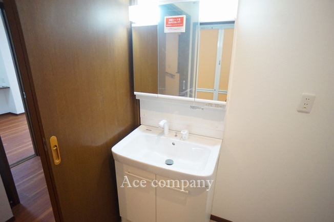 【独立洗面台】 | 東大阪市新家西町 | シャンプードレッサー新調です☆