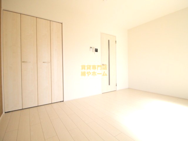 フジパレス住吉遠里小野Ⅱ番館の寝室|使い勝手のいい寝室です