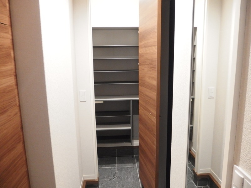 ケントスクエア八番館の収納