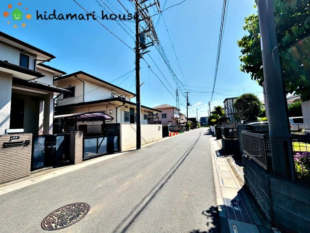 上尾市浅間台　新築戸建　タマタウン01の前面道路含む現地写真