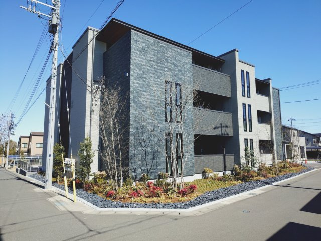 ラ　グリシーヌⅢ