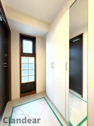 プランヴェールEXサザンウイングの玄関|ドキドキの新生活も、安心してスタート。ぴったりの住まいを見つけませんか？クランディアが一緒に住まい選びをサポートします‼　まずは、お気軽にお問合せください　＃クランディア