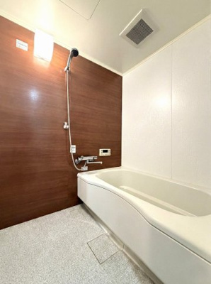 【浴室】 | 夙川グリーンタウン南棟 | 日々の暮らしに欠かせないお風呂です