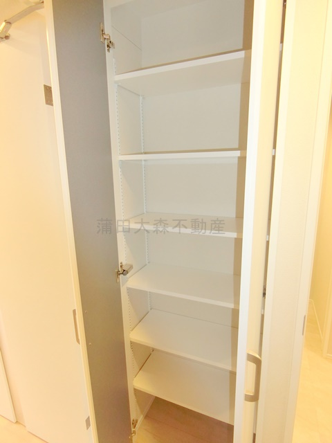 FABRIC蒲田west Residenceの設備|玄関収納