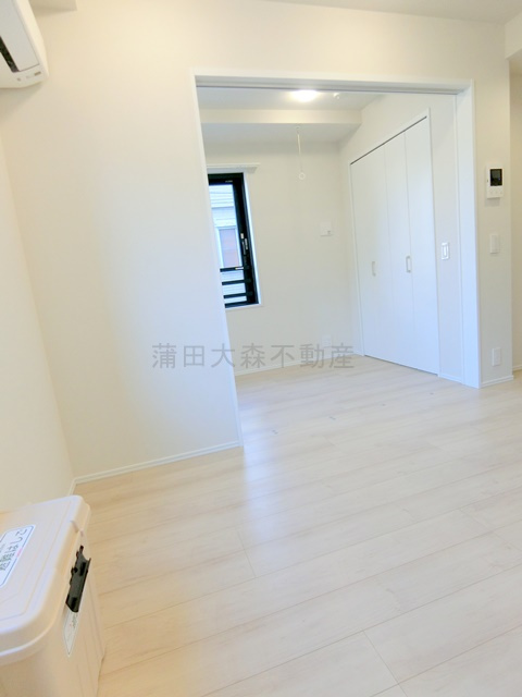 FABRIC蒲田west Residenceの居間・リビング|DK7.5帖