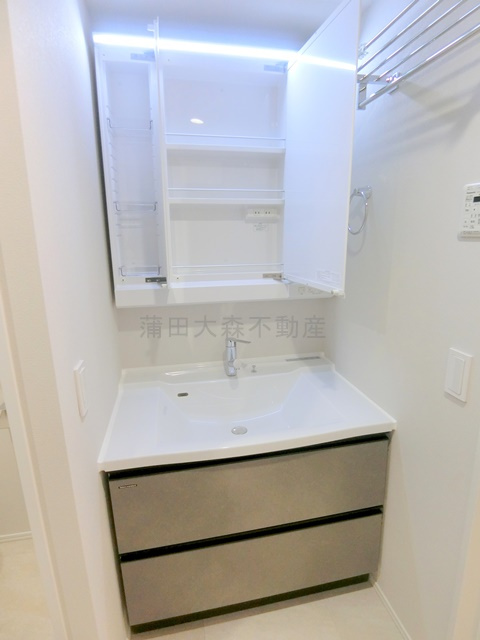 FABRIC蒲田west Residenceの洗面所