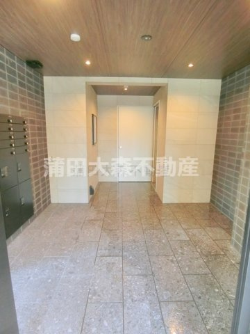 FABRIC蒲田west Residenceのエントランス