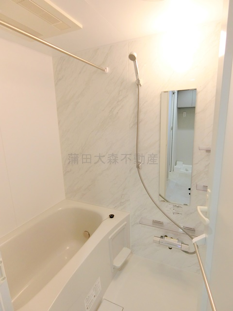 FABRIC蒲田west Residenceの浴室|追焚+浴室暖房乾燥機付きバスルーム　お風呂