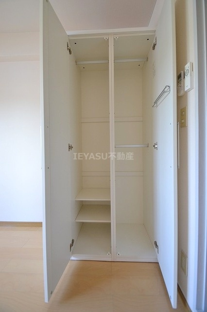 広島市中区広瀬町の賃貸マンションの収納