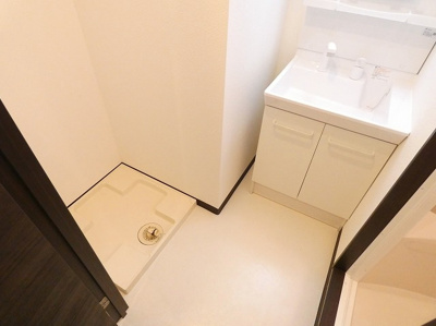 【独立洗面台】 | グランパシフィック松虫通